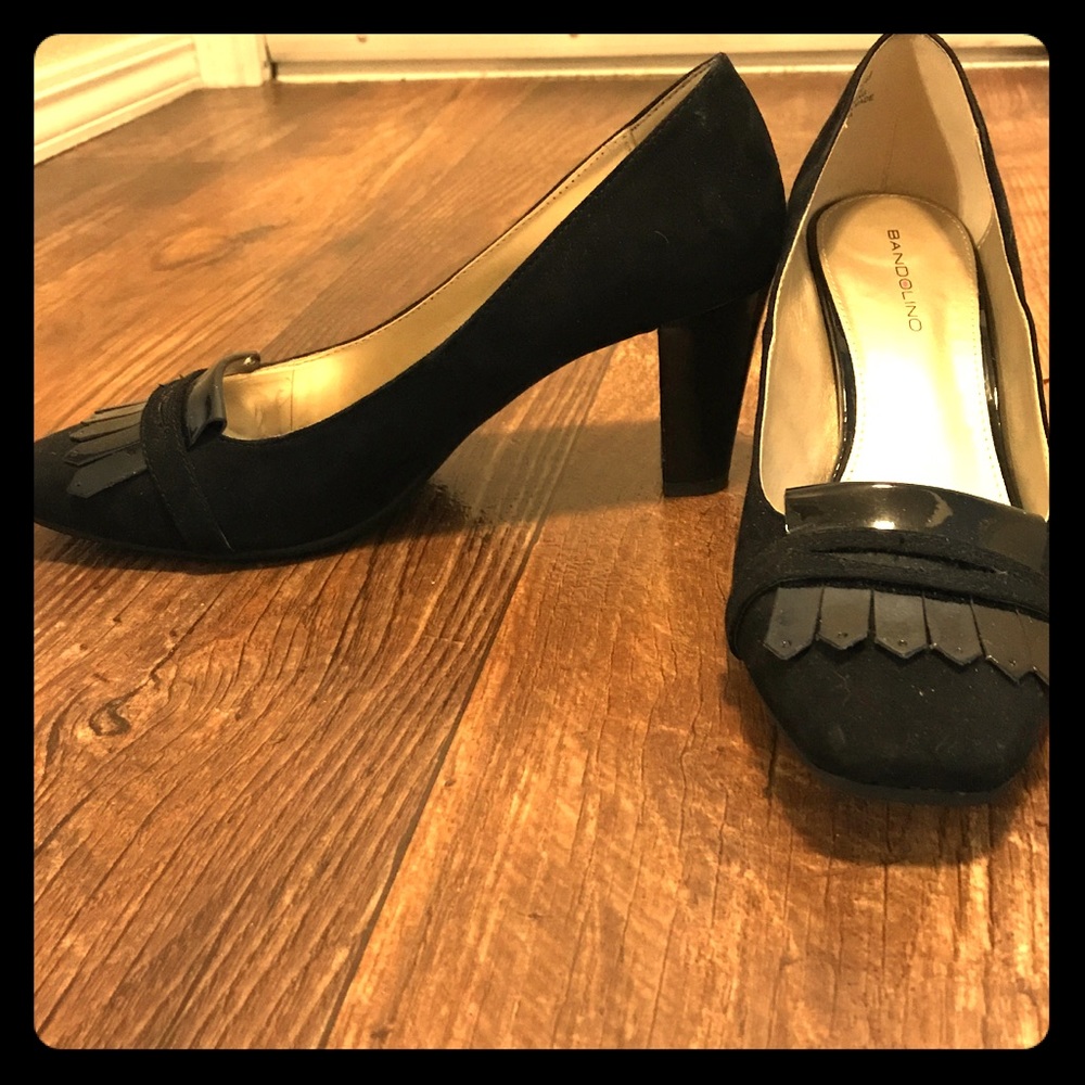 Bandolino fringe pumps